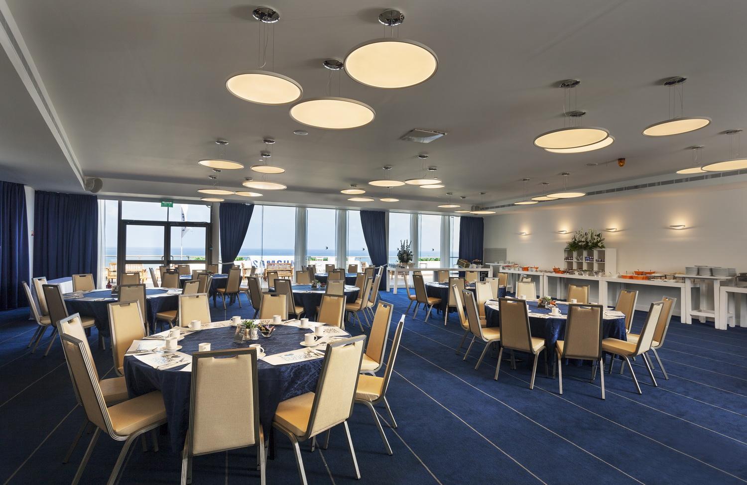 Daniel Herzliya Hotel Exterior foto The 10th floor meeting room